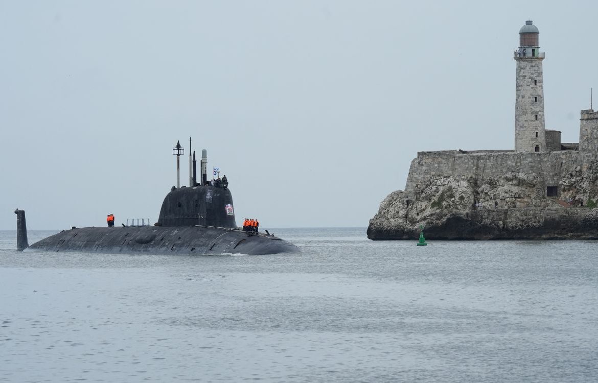 Submarino estadounidense coincide con flotilla rusa en Guantanamo, Cuba