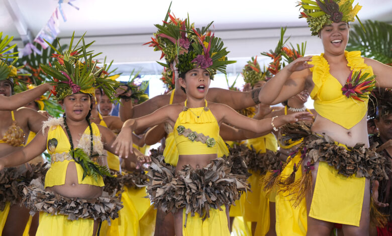 Festejan apertura de los juegos en Tahití