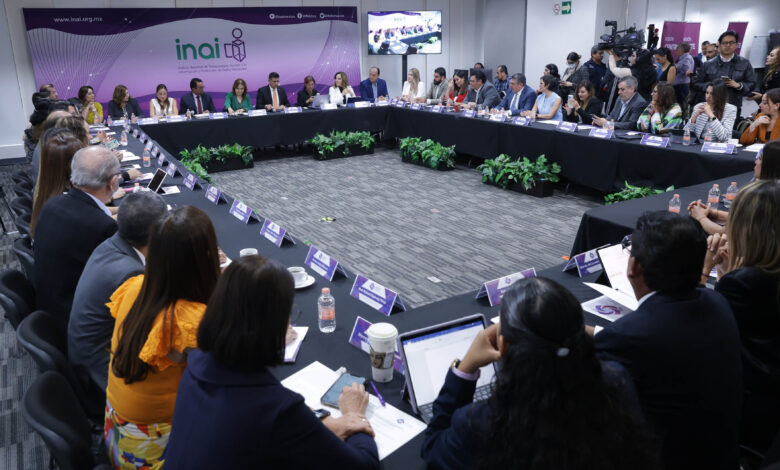 Inai: insisten en diálogo, ahora ofrecen austeridad