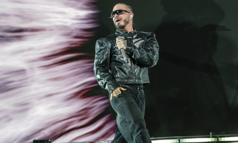 J Balvin: “Rayo es para que la gente sonría, baile, disfrute y se conecte”