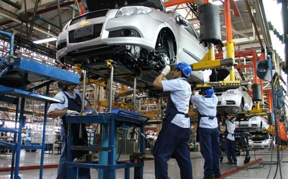 Manufactura automotriz es un imán de inversiones