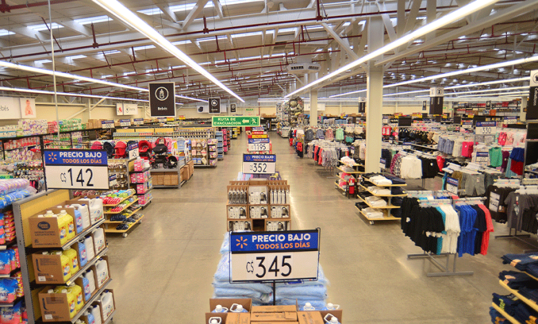Espera Walmart resolución por prácticas