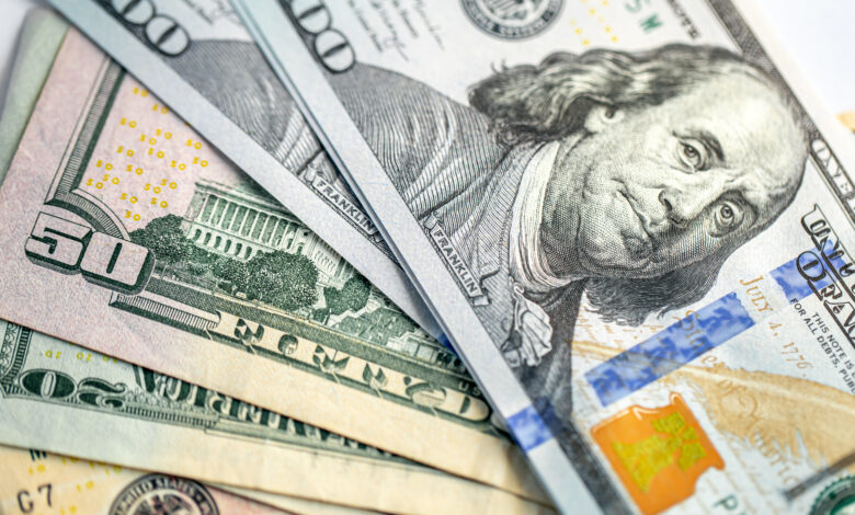 Precio del dólar abre al alza en 20.16 pesos al mayoreo