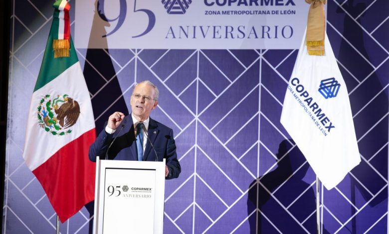 Coparmex pide revisar reformas al Infonavit