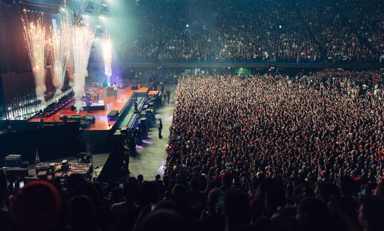 Fanáticos elevan show de Twenty One Pilots en el Estadio GNP