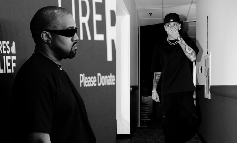 Kanye West presenta fragmento musical de su colaboración en español junto a Peso Pluma
