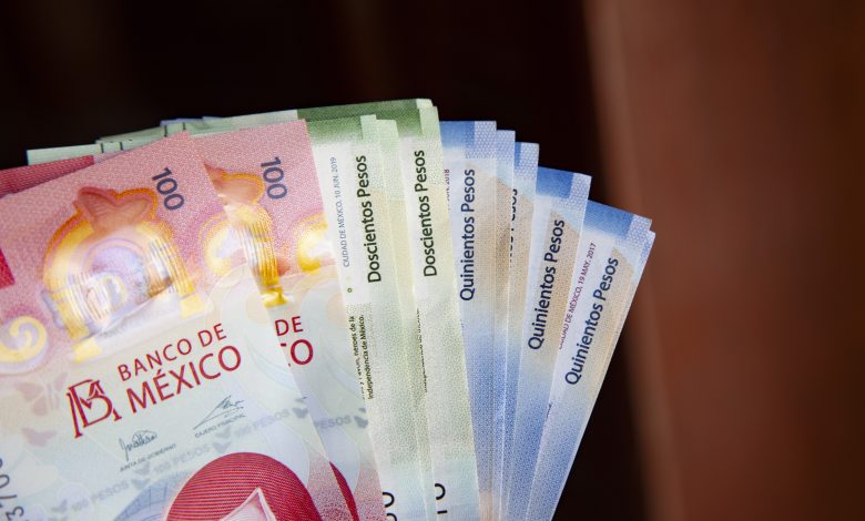 Impuesto a remesas alentaría canales informales de transferencias