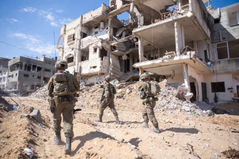 Los palestinos viven “una catástrofe humanitaria de proporciones épicas”, lamenta la ONU