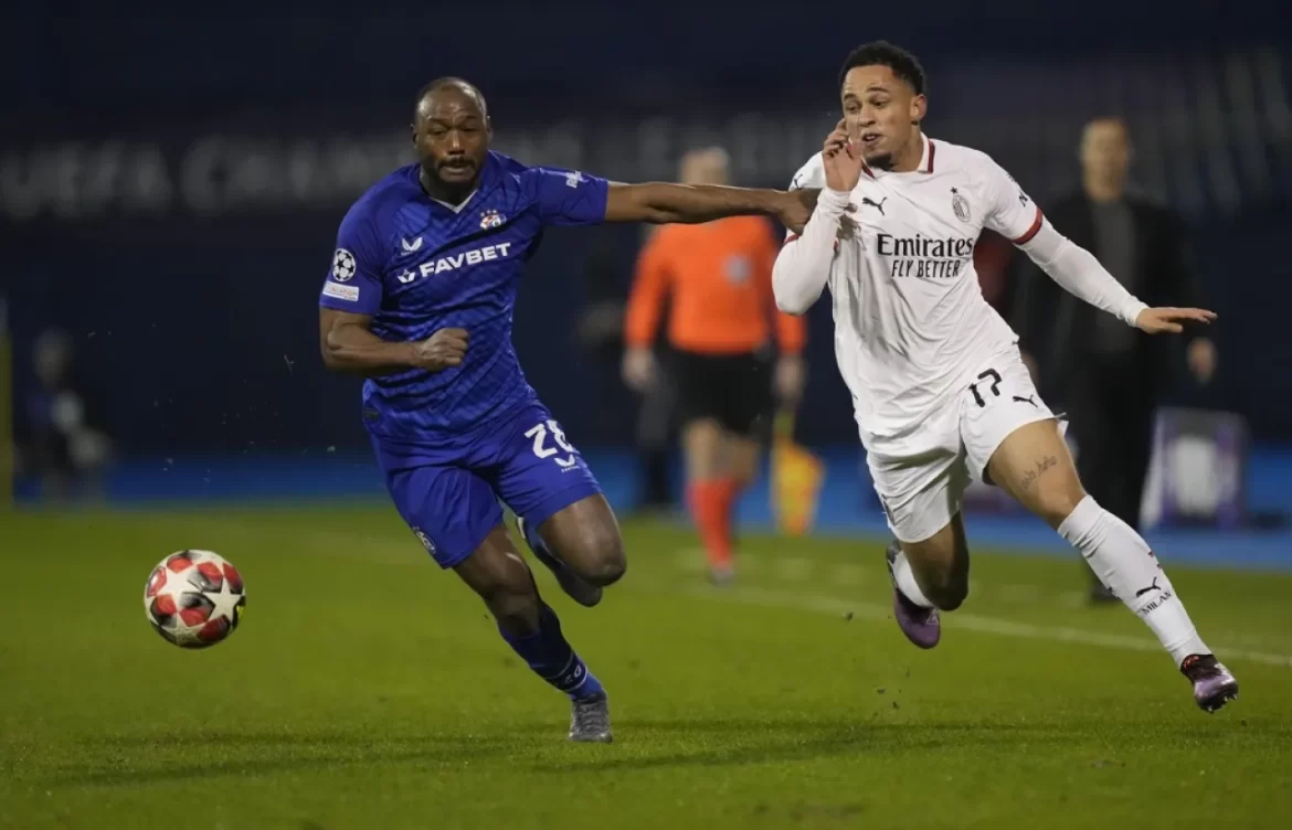 Leeds ficha a Noah Okafor del AC Milan por 24.5 millones de dólares