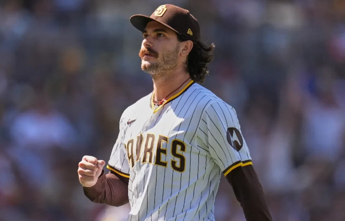 Blue Jays: Firma Dylan Cease con Toronto por 210 millones de dólares