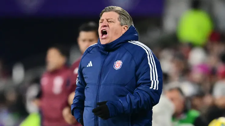 La prensa destrozó a Miguel Herrera tras fracasar con Costa Rica