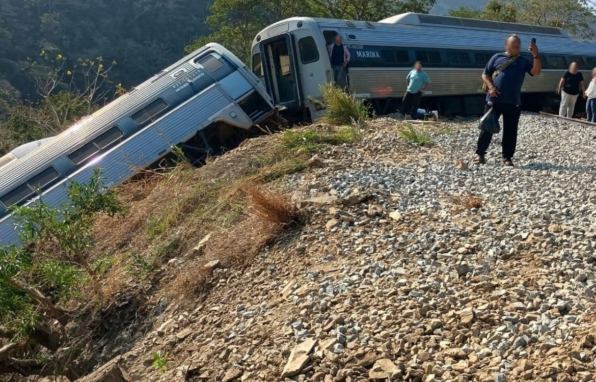 Denuncias por accidente del Tren Interoceánico no requieren abogados privados: Sheinbaum