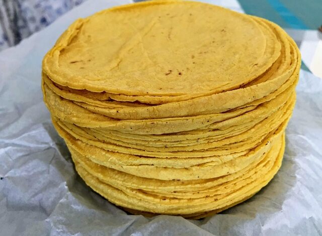 Profeco implementa sanciones por venta de tortillas en hielera